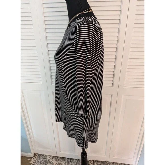 Chico’s Top Women's SP/0P Black White Striped Pocket Tunic Tee Nautical Minimal - Picture 6 of 10